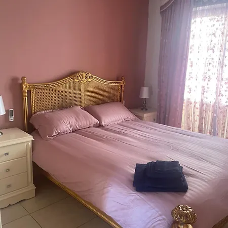 Ix Xaluppa J6 Appartement Għajnsielem