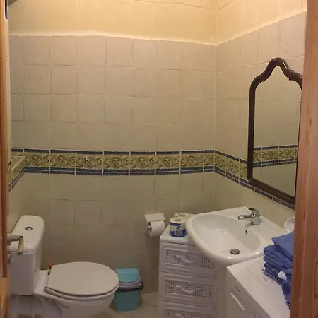 Ix Xaluppa J6 Għajnsielem